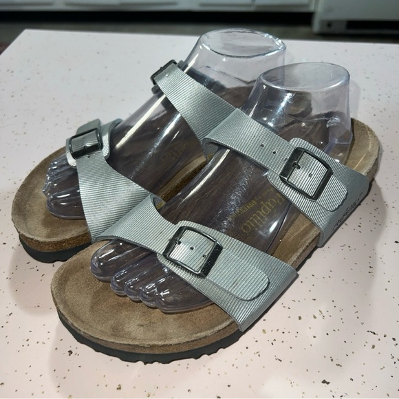 Birkenstock papillio metallic Line Pattern silver 260 sandals Women’s Sz 9 - Picture 2 of 12